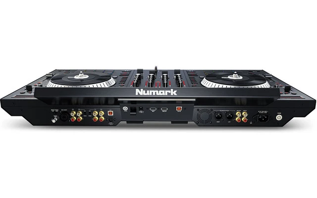 Numark NS7 III