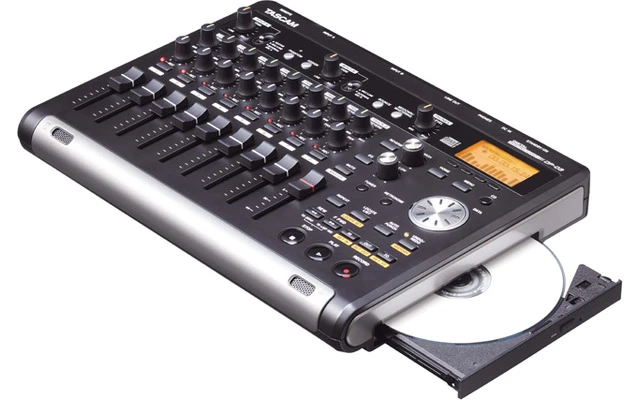 Tascam DP 03