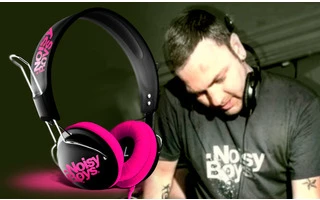 On-Earz Lounge NoisyBoys Black Fushia