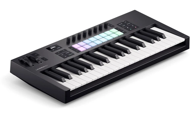 Imagenes de Novation LaunchKey 37 Mk4 - Stock B