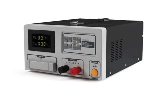 Fuente de alimentación conmutada DC para laboratorio 0-30 vDC / 0-60 a Máx con pantalla LCD