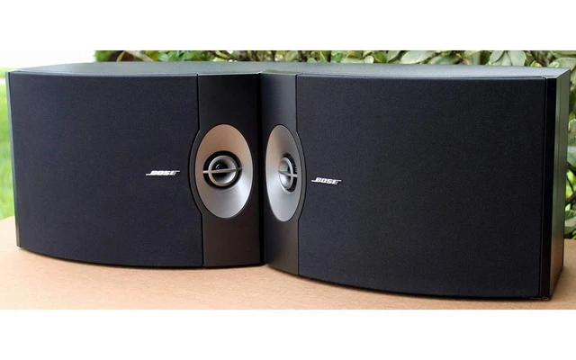 Bose V 301 (pareja color Negro)