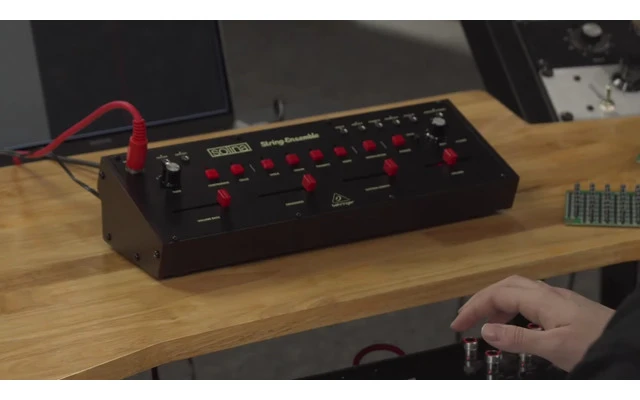 Behringer Solina