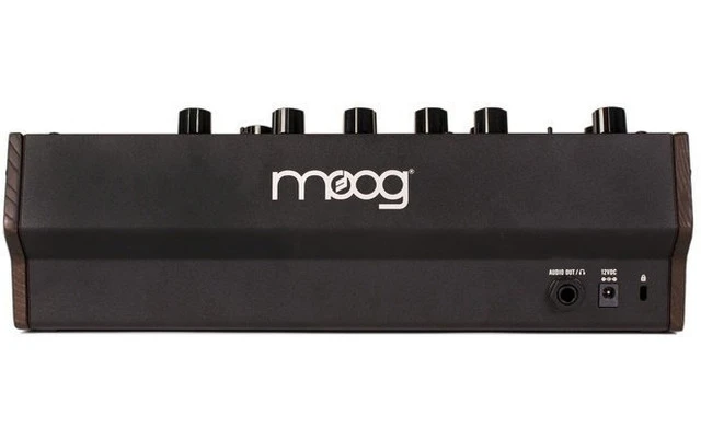 Moog Mother 32