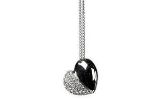 Memoria flash corazón 8GB USB