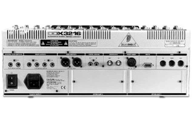 Mesa de mezclas Behringer DDX3216