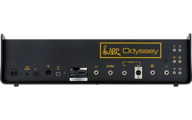 ARP Odyssey FSQ Rev2 Negro & Oro - BKGD