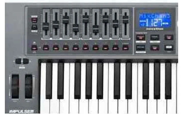 Novation Impulse 49 