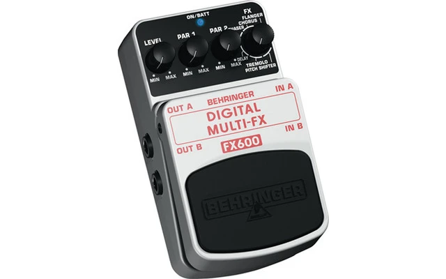 Behringer FX600