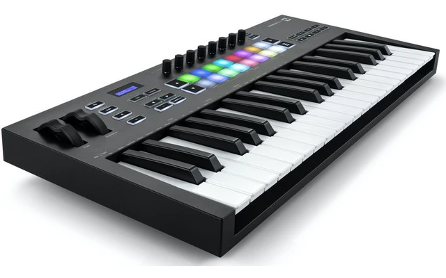 Novation LaunchKey 37 Mk3