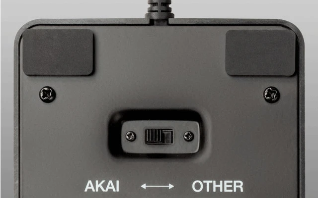 Akai Expression Pedal