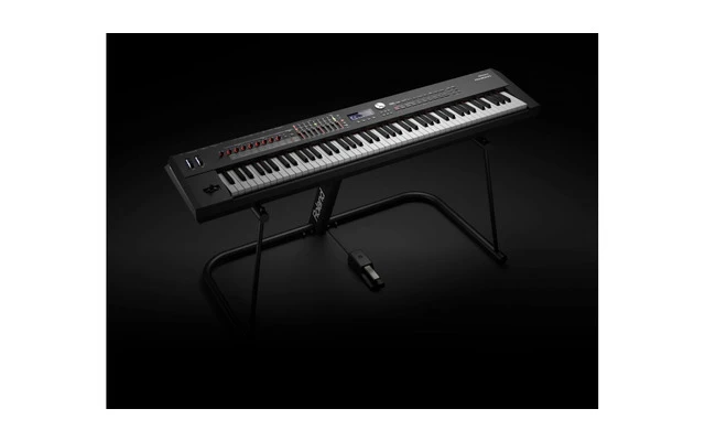 Roland RD-2000