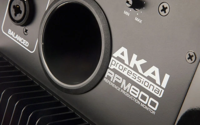 Akai RPM 800