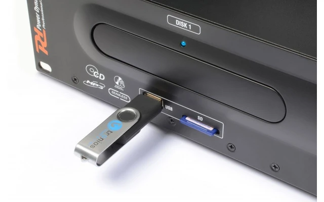 Power Dynamics PDX115 Doble Reproductor CD/SD/USB/MP3