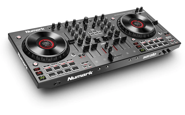 Numark NS4FX