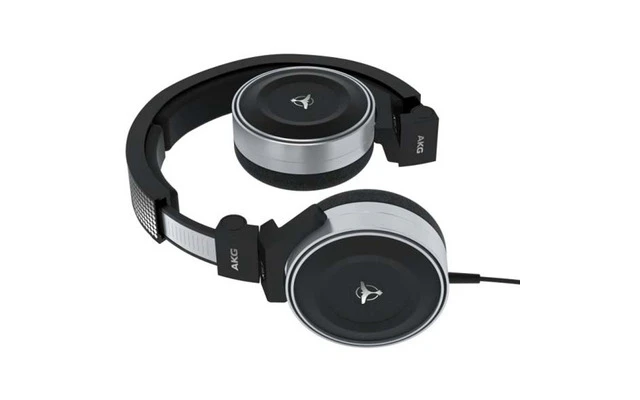 AKG K67 Tiësto