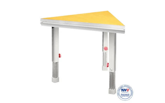 2M SPE0007 - Plataforma escenario interior 2x1x2.236m haciendo esquina