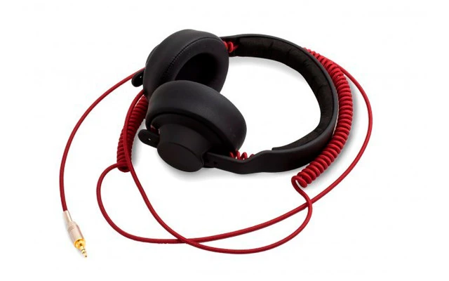 AIAIAI TMA-1 Studio Young Guru