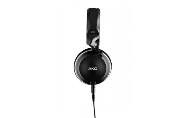 AKG K182