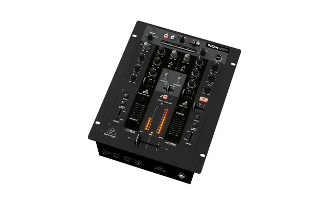 Behringer NoX 404