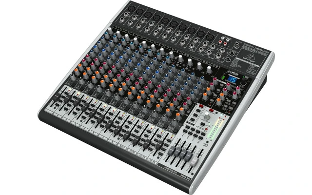 Behringer Xenyx X2442USB