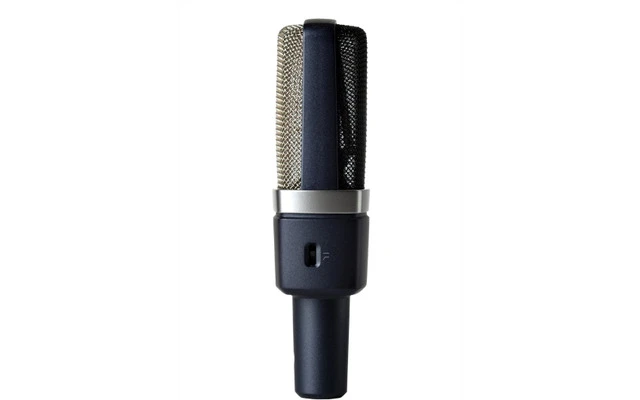 AKG C214