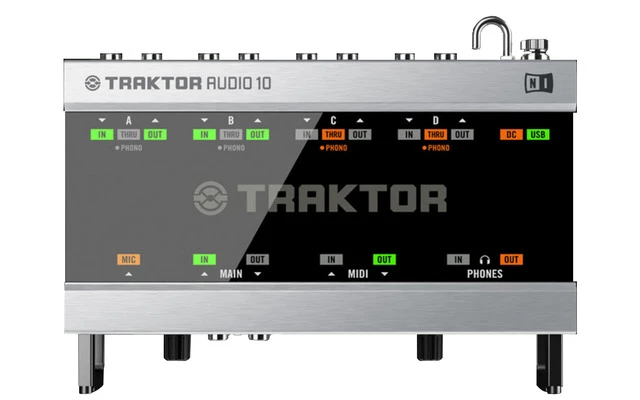 Traktor Scratch A10