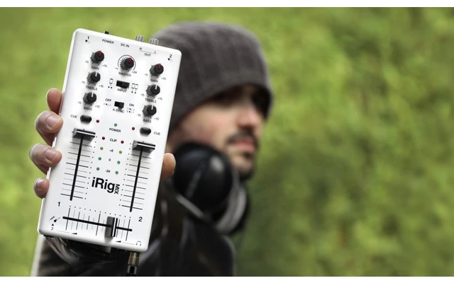 IK Multimedia iRig MIX