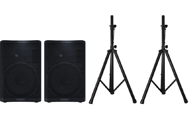 2x QSC CP8 + Pareja de trípodes de altavoz con funda de transporte