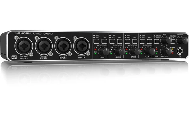 Behringer UMC404HD