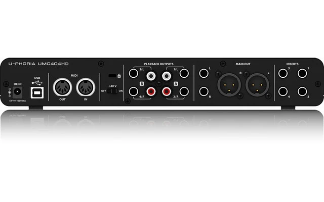 Behringer UMC404HD