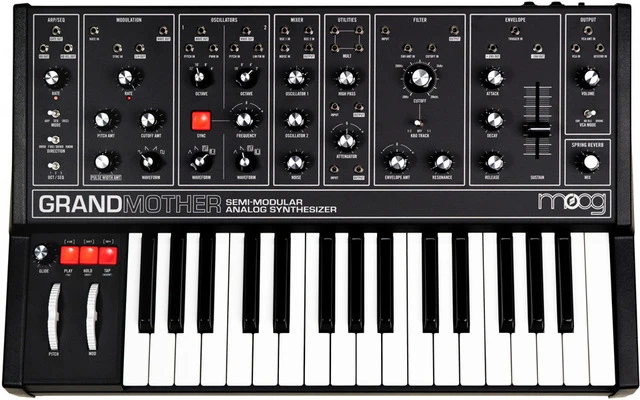 Moog Grandmother Dark