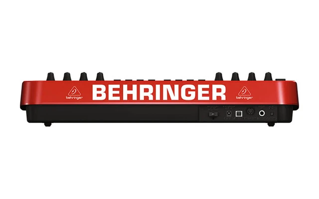 Behringer U-Control UMX250
