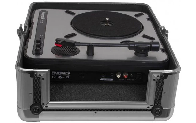 UDG Ultimate Pick Foam Flight Case Multi Format S Silver