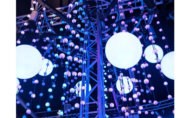 Eurolite LED Space Ball 35 MK3 + HST-500