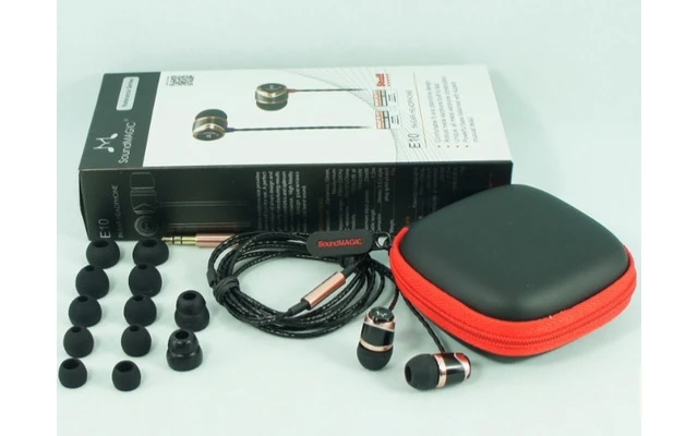 SoundMagic E10 Negro / Plata