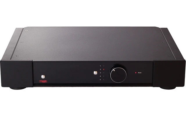 Rega Elex R