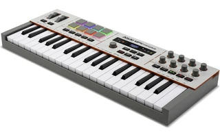 Foto de Akai MPK Mini Plus II