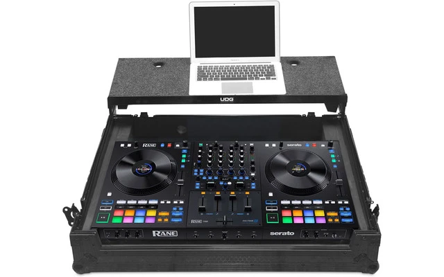 UDG Ultimate Flight Case Rane Four Black Plus (Estante portátil + Ruedas)