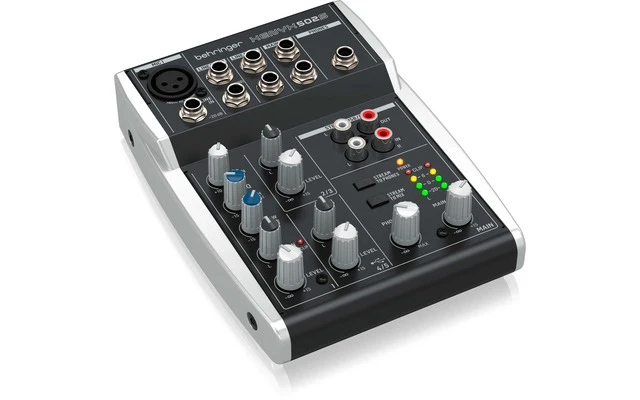 Behringer Xenyx 502S