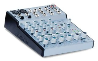 Alesis MultiMix 6 FX