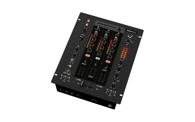 Behringer NoX 303