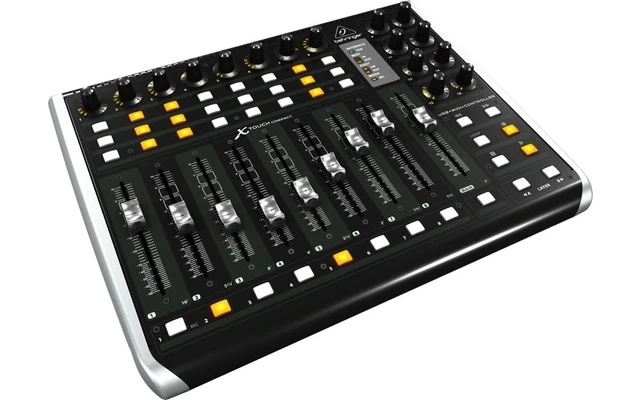 Behringer X-Touch Compact