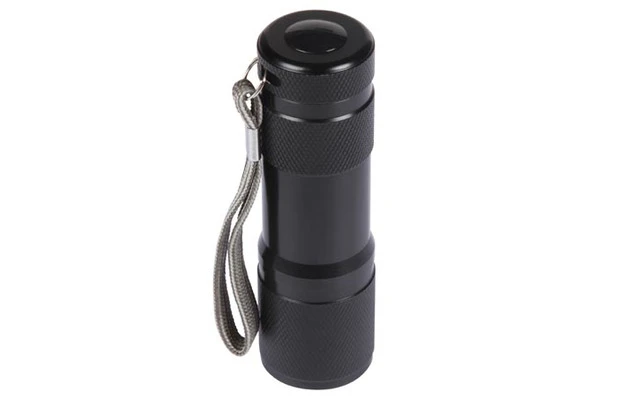 Linterna UV ( luz negra ) 9 LEDs