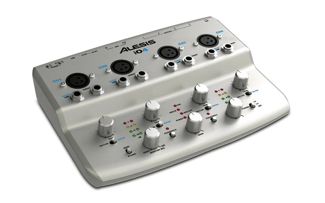 Alesis IO|4