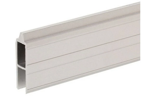Adam Hall Hardware Q 6502 M Perfil de Tapa macho