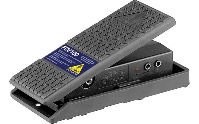 Behringer FCV100
