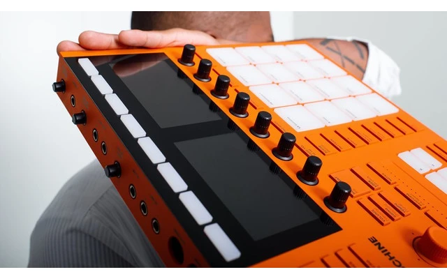 Maschine MK3 Flame Orange