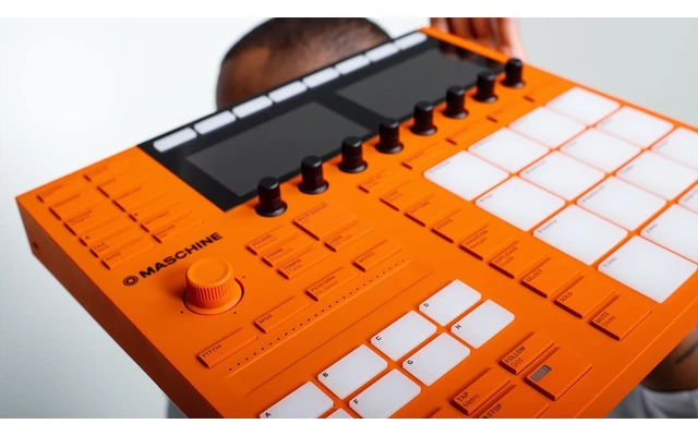 Maschine MK3 Flame Orange
