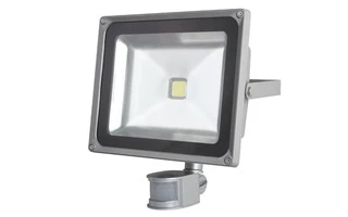 PROYECTOR LED PARA EXTERIOR CON SENSOR PIR - CHIP EPISTAR 50 W - 3000 K